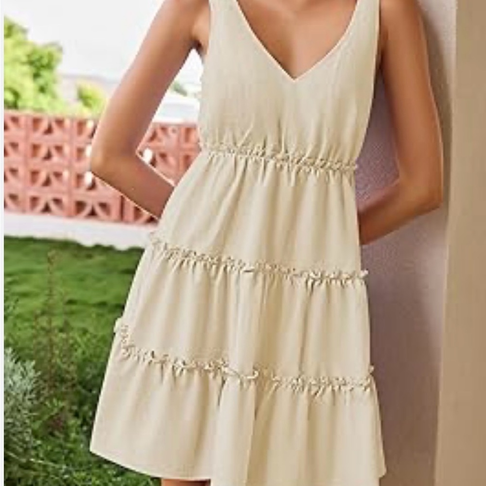 Sleeveless Tiered Mini Dress in Cream